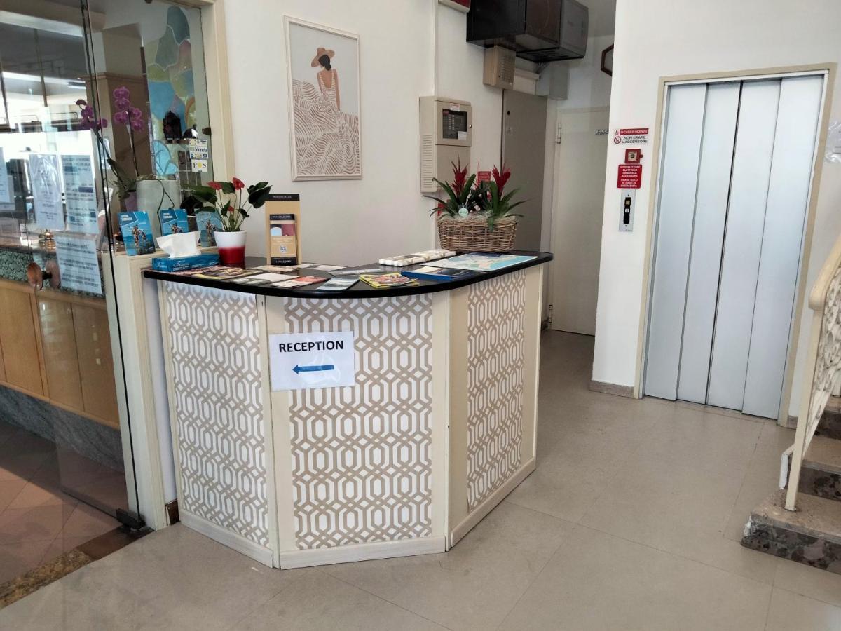 Hotel Stiefel Lignano Sabbiadoro Eksteriør bilde
